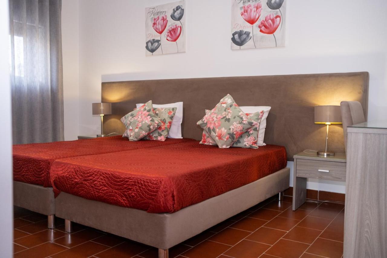 Casa Godinho Apartment เซามาร์ทินโญโดปอร์โต ห้อง รูปภาพ
